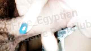 بنت الشرقية لبوة اربعينية تمص زبر استاذ ابنها و تتناك مالوراء ويصورها في وضع فاجر صوت واضح جدا